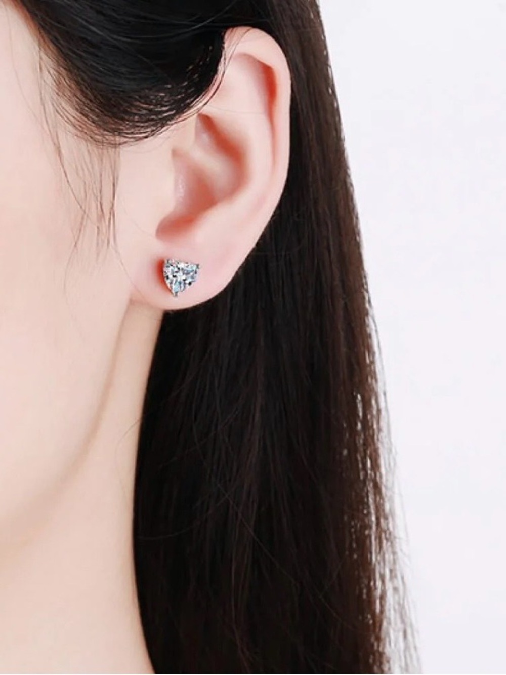 2 Carats Heart-Shaped Moissanite Stud Earrings in Sterling Silver - Picture 2 of 5